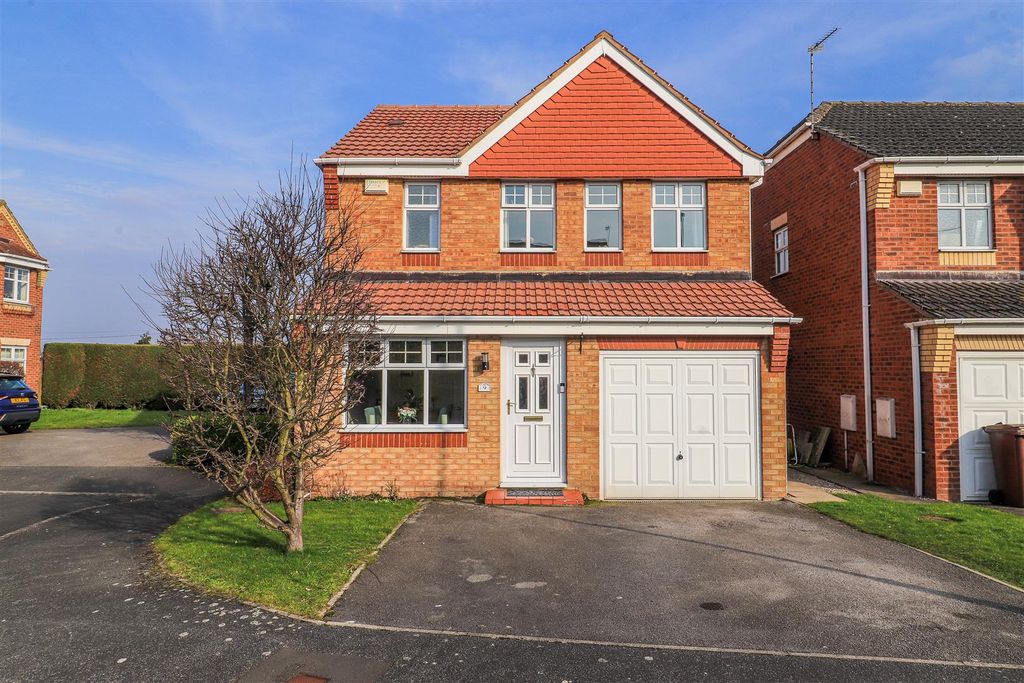 Property photo 1 of 16