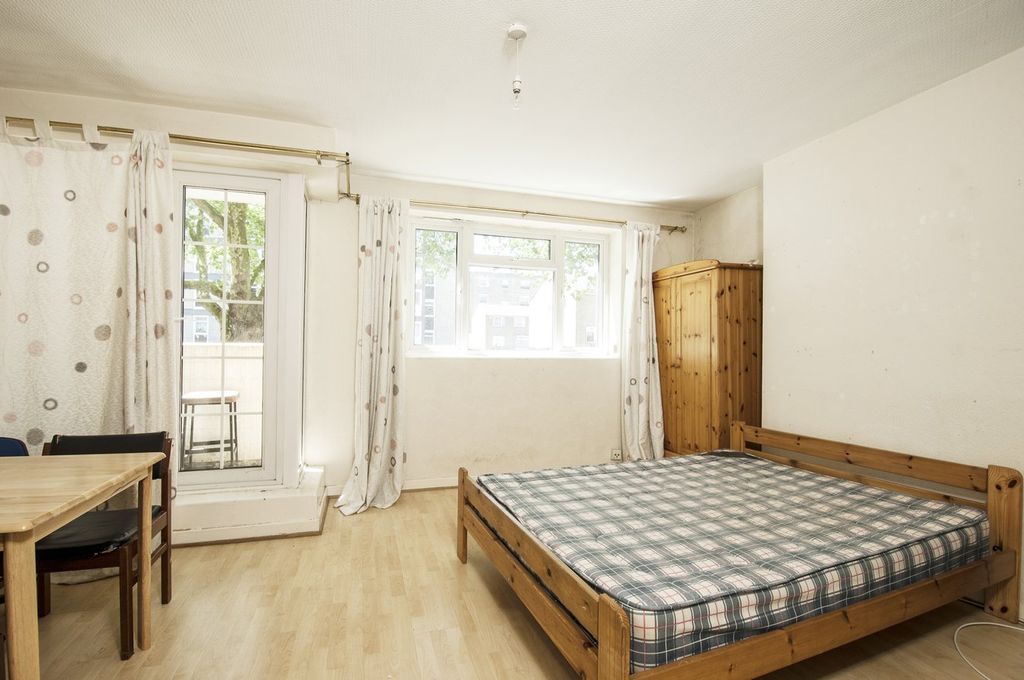 Property photo 3 of 7