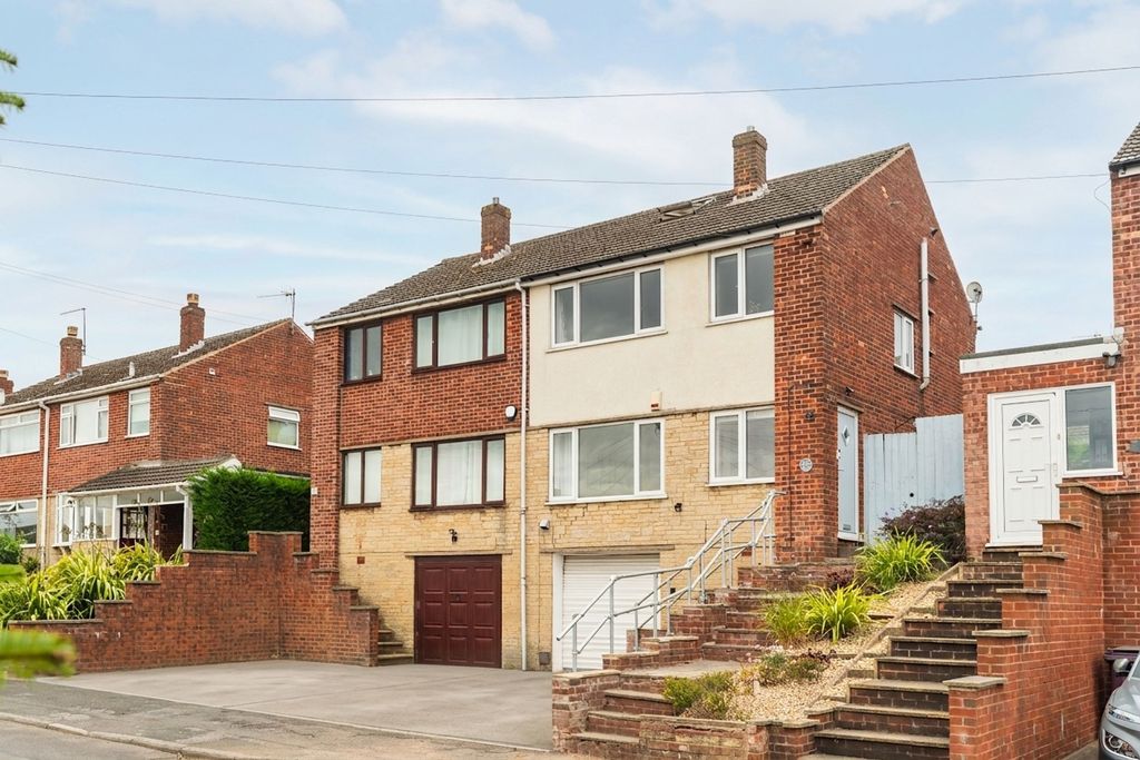 Property photo 1 of 37