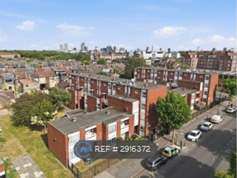 Property photo 2 of 8