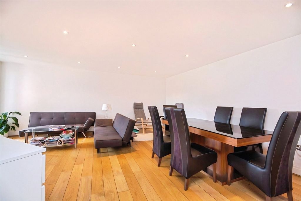 Property photo 2 of 7 Picture No. 08