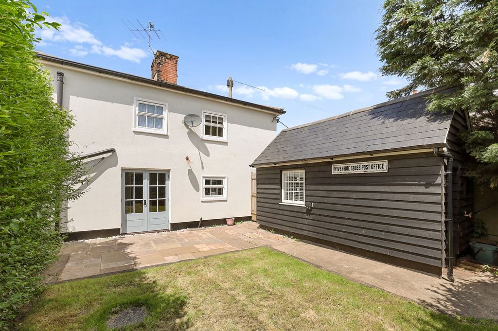 Property photo 2 of 16