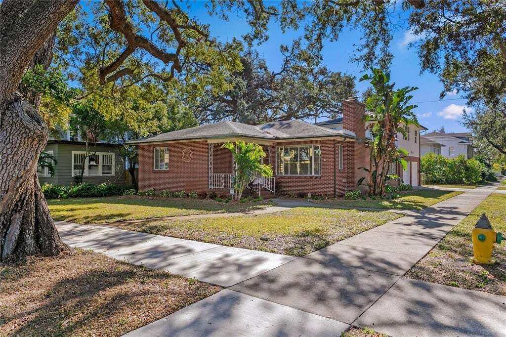 Property photo 1 of 20