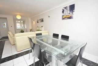 Property photo 2 of 9 Reception Room.Jpg