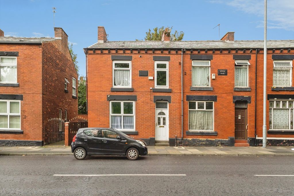 Property photo 1 of 17 Pbox-Img.Jpg