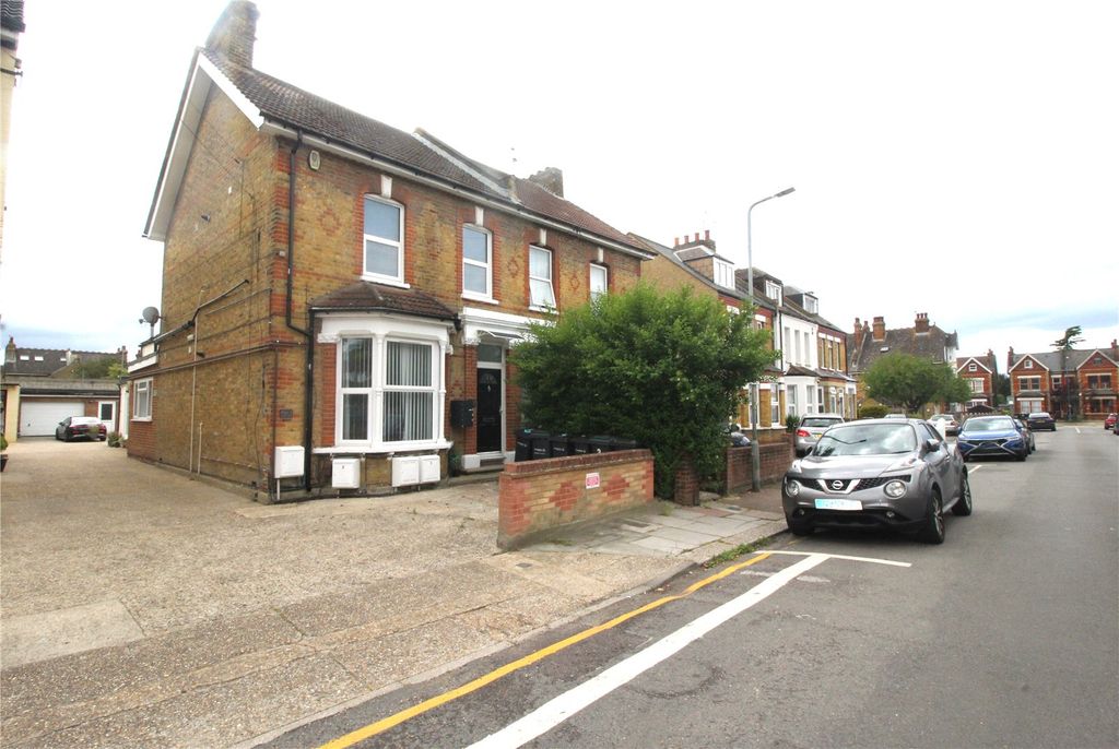 Property photo 1 of 10 Picture No. 11