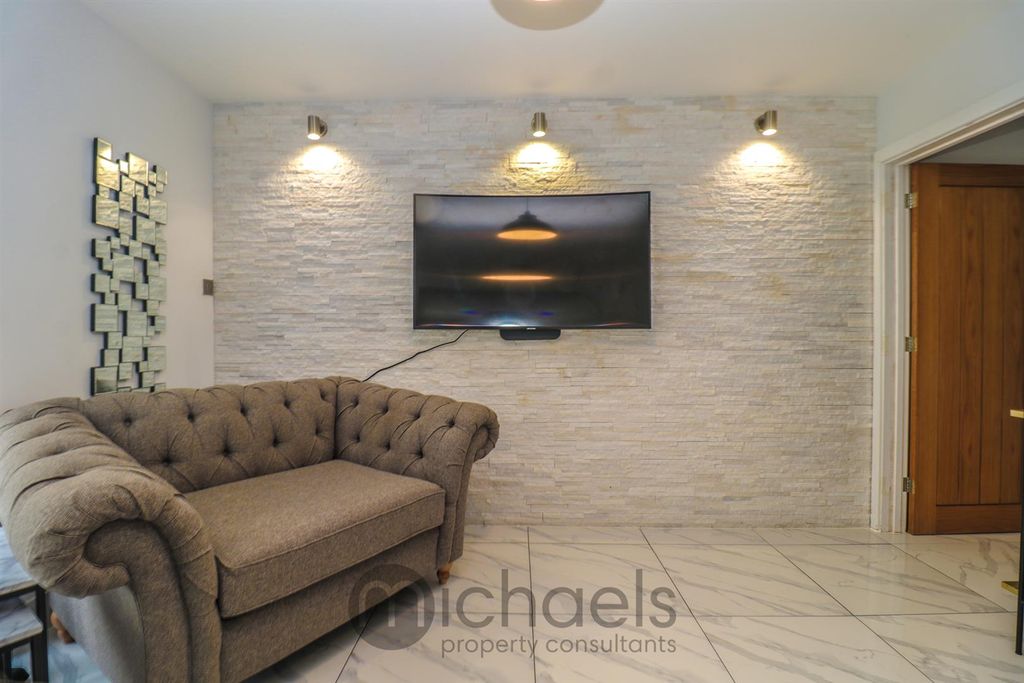 Property photo 3 of 15 Img_9609.Jpg