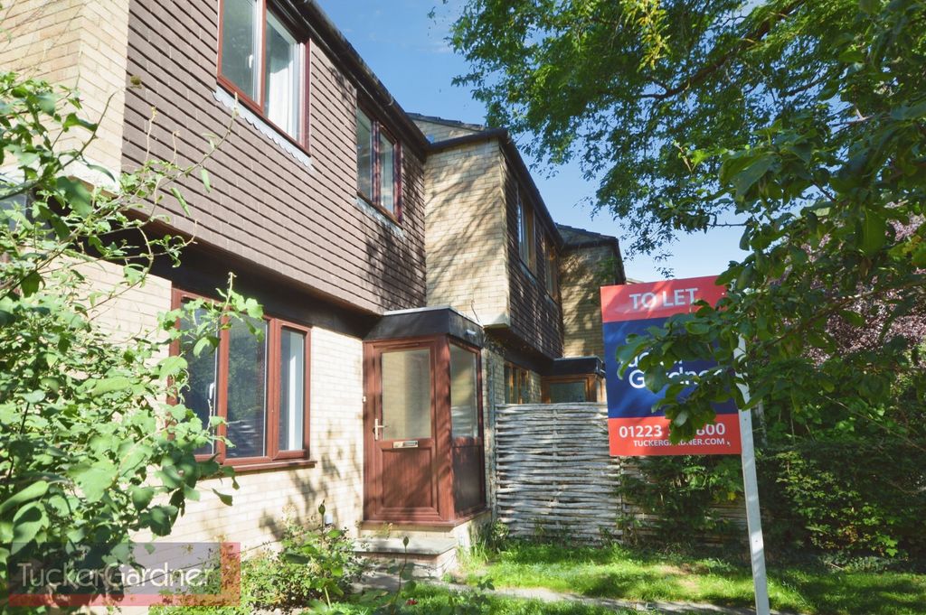 Property photo 1 of 9