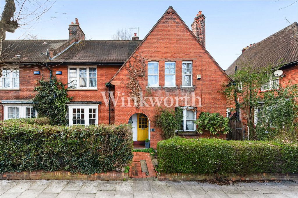 Property photo 2 of 21 Picture No. 16