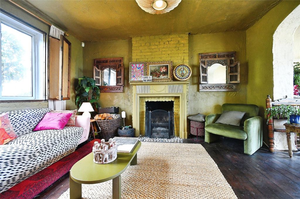 Property photo 2 of 35 Picture No. 49