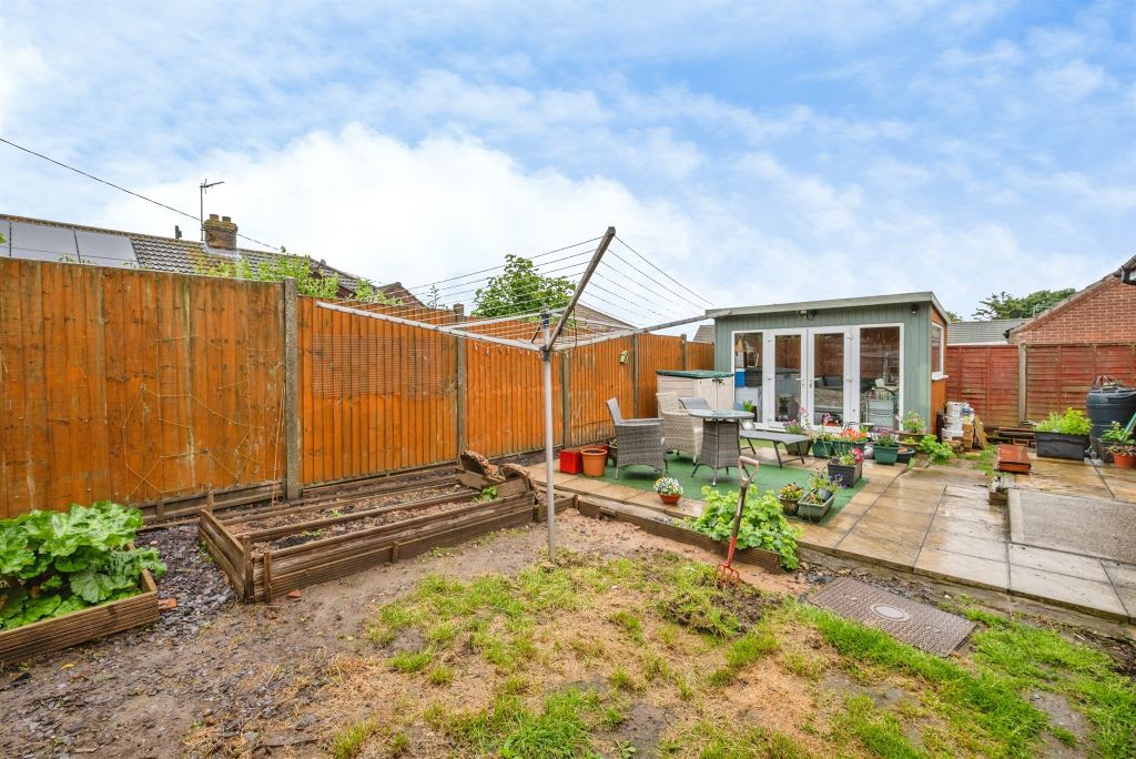 Property photo 3 of 21
