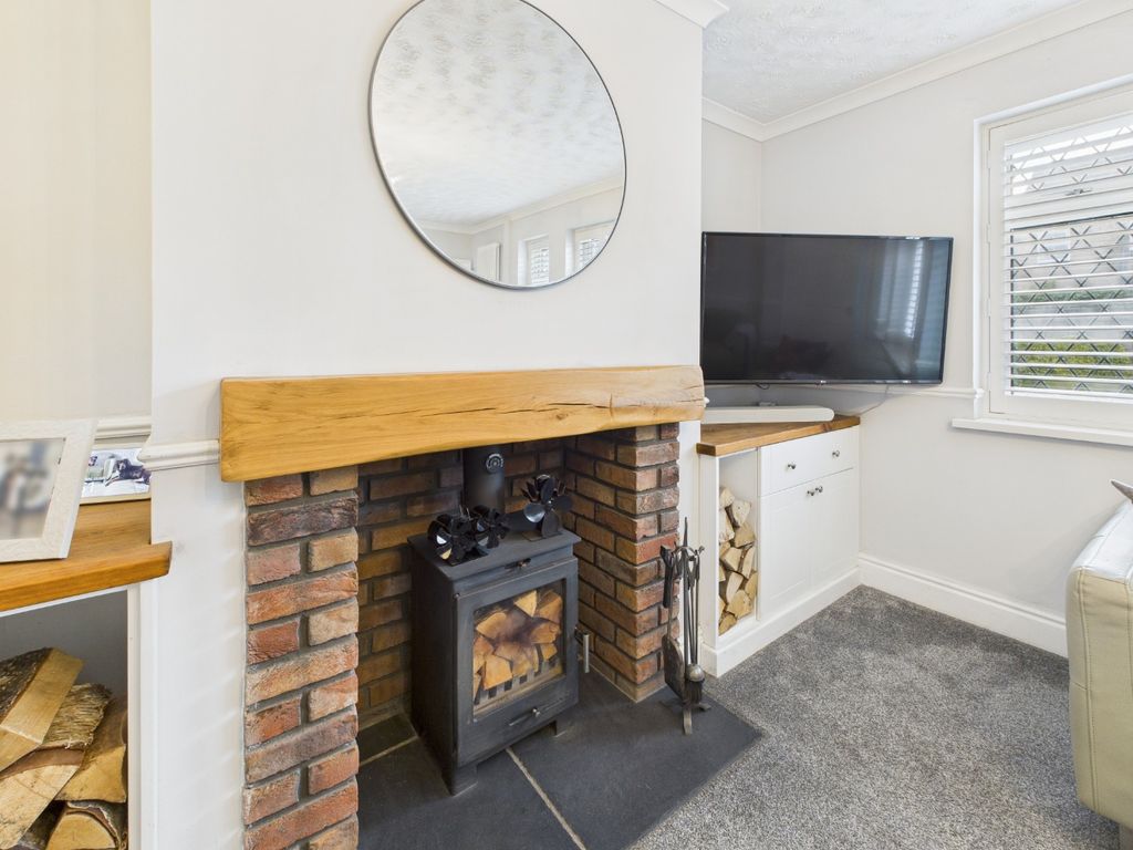 Property photo 3 of 22 4703455