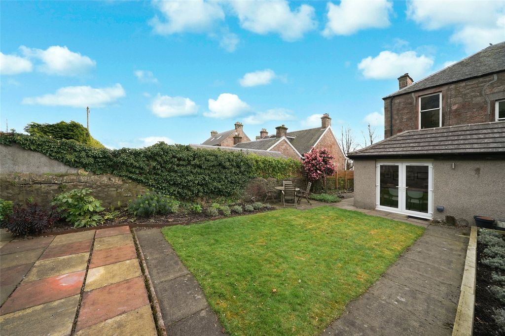 Additional image 23 of 3 bed semi-detached house for saleWalker Terrace, Tillicoultry, Clackmannanshire FK13