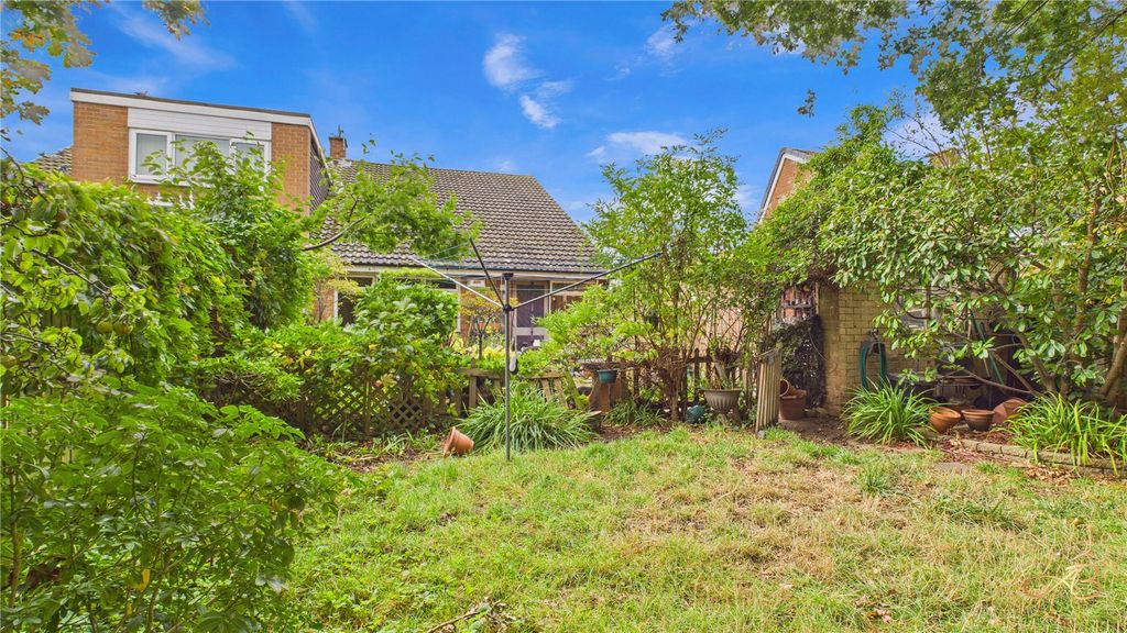Property photo 2 of 7 Picture No. 01