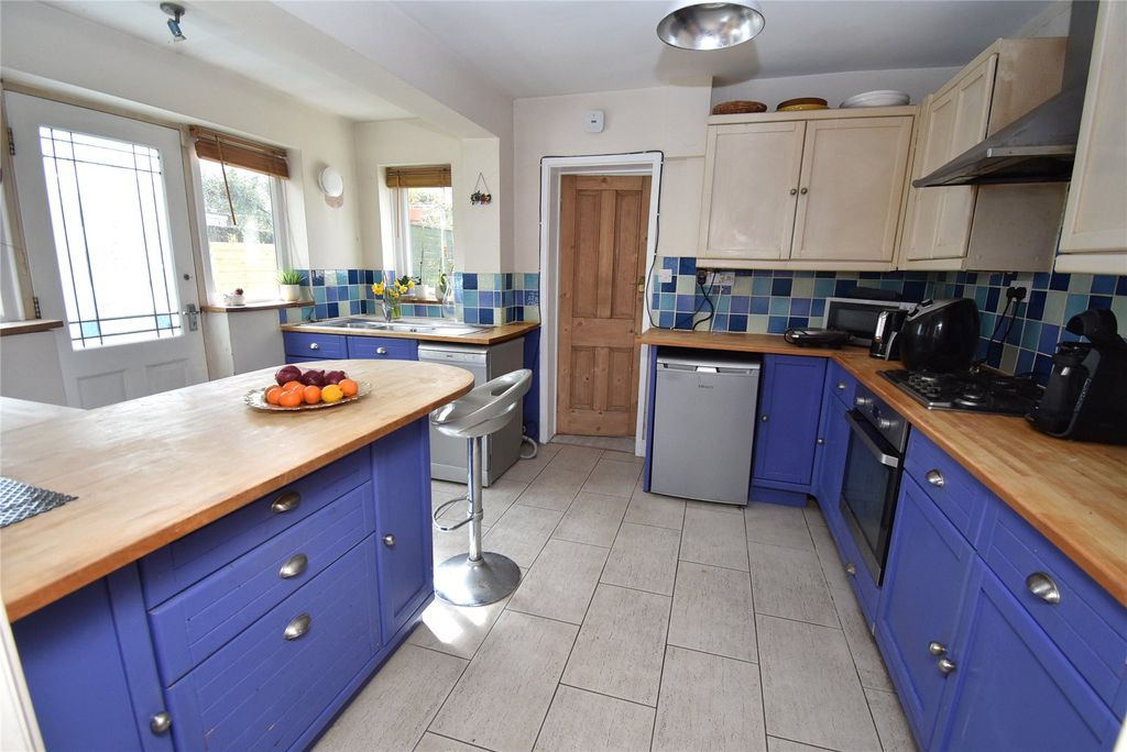 Property photo 3 of 19 Picture No. 06