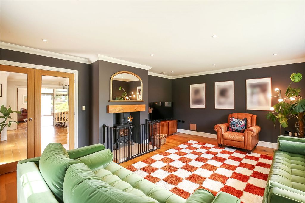 Property photo 2 of 34 Picture No. 02