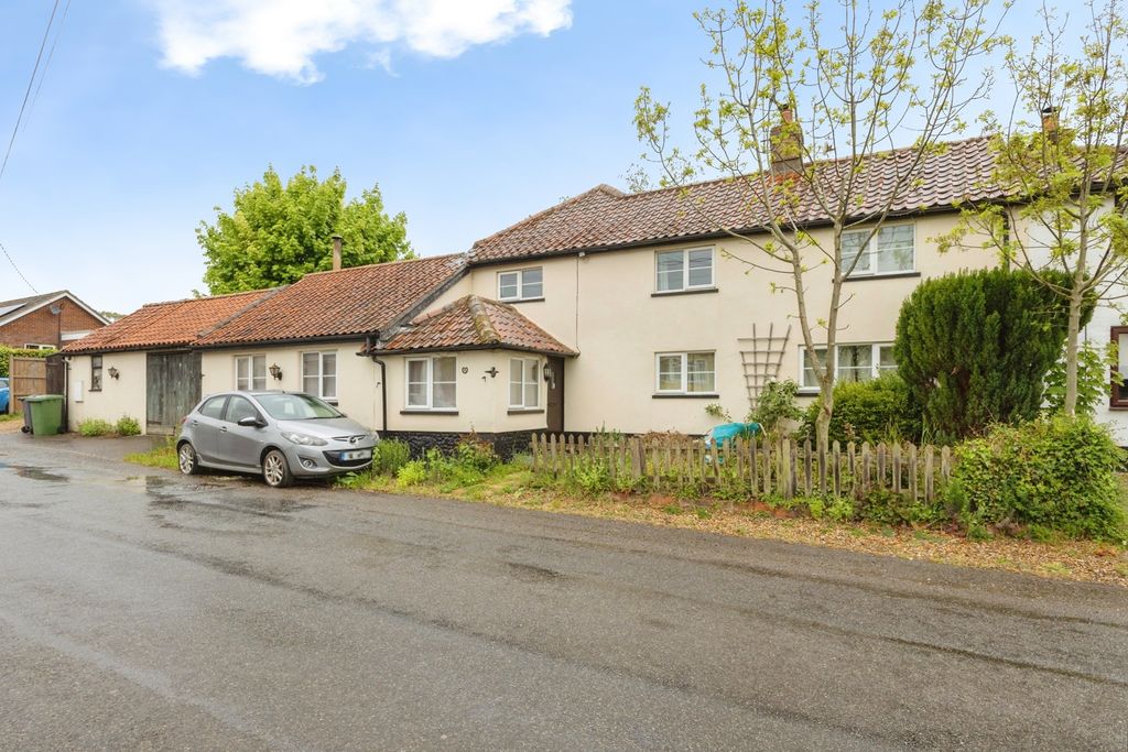 Property photo 1 of 18 Pbox-Img.Jpg