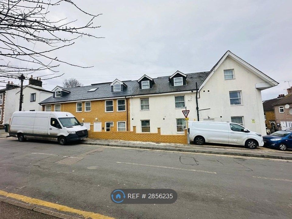 Property photo 1 of 6