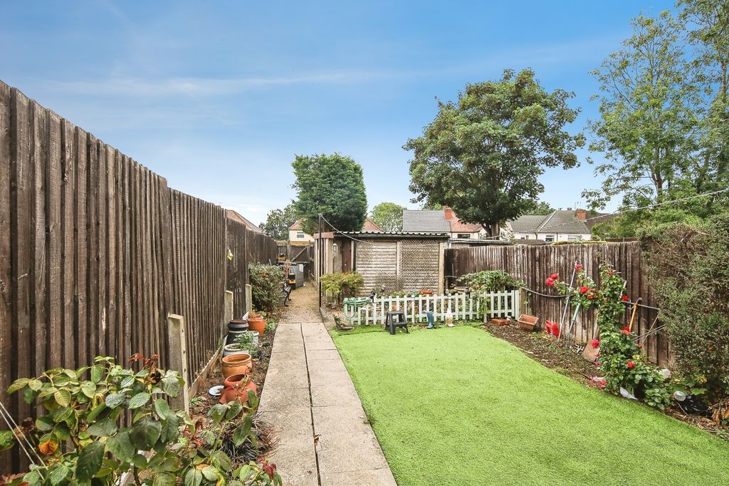 Property photo 3 of 22 Pbox-Img.Jpg