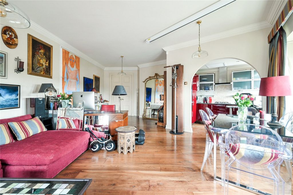 Property photo 1 of 18 Picture No. 03