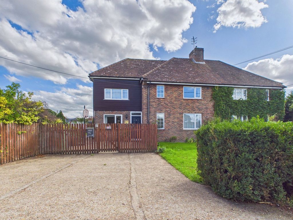 Property photo 1 of 25