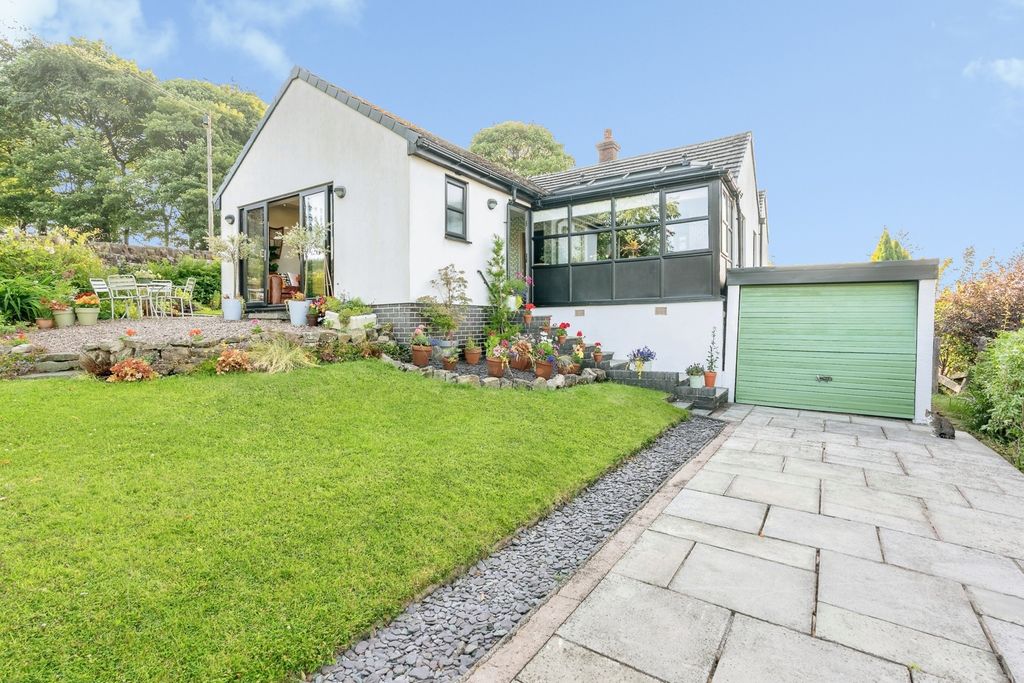 Property photo 1 of 30 Pbox-Img.Jpg
