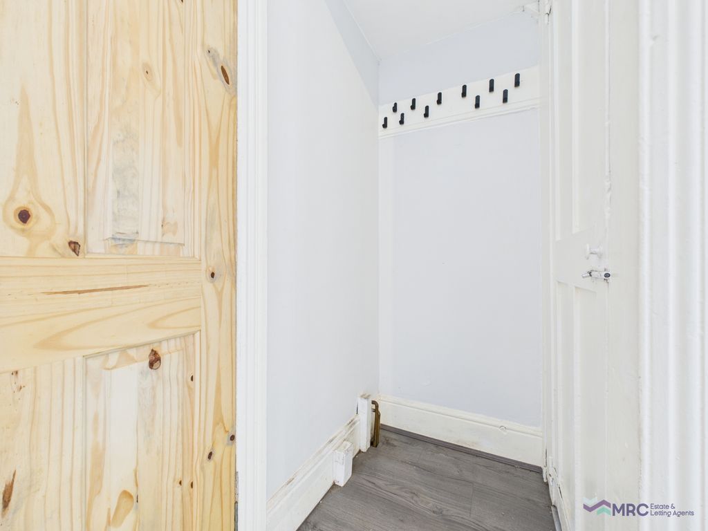 Property photo 3 of 14 Gallery