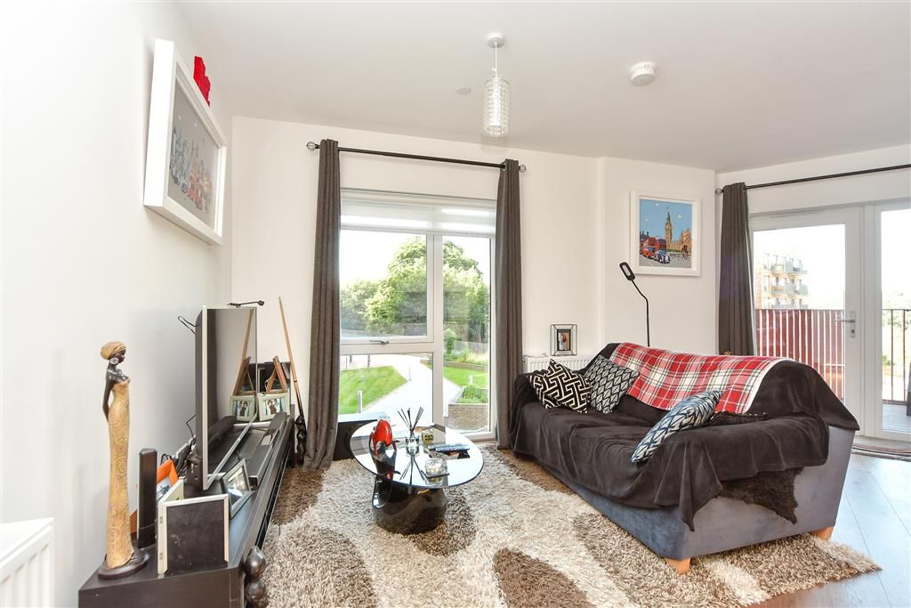 Property photo 2 of 10 Kitchen/Living Area