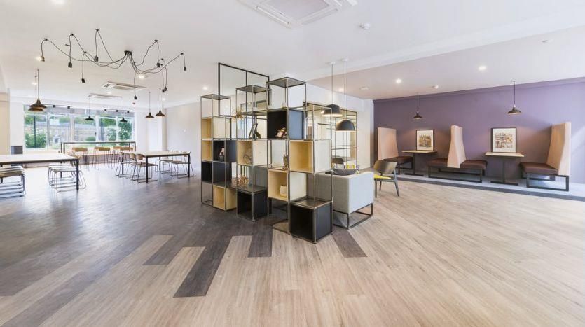 Property photo 1 of 11 Serviced Office Liverpool Street - Chiswell St.- C