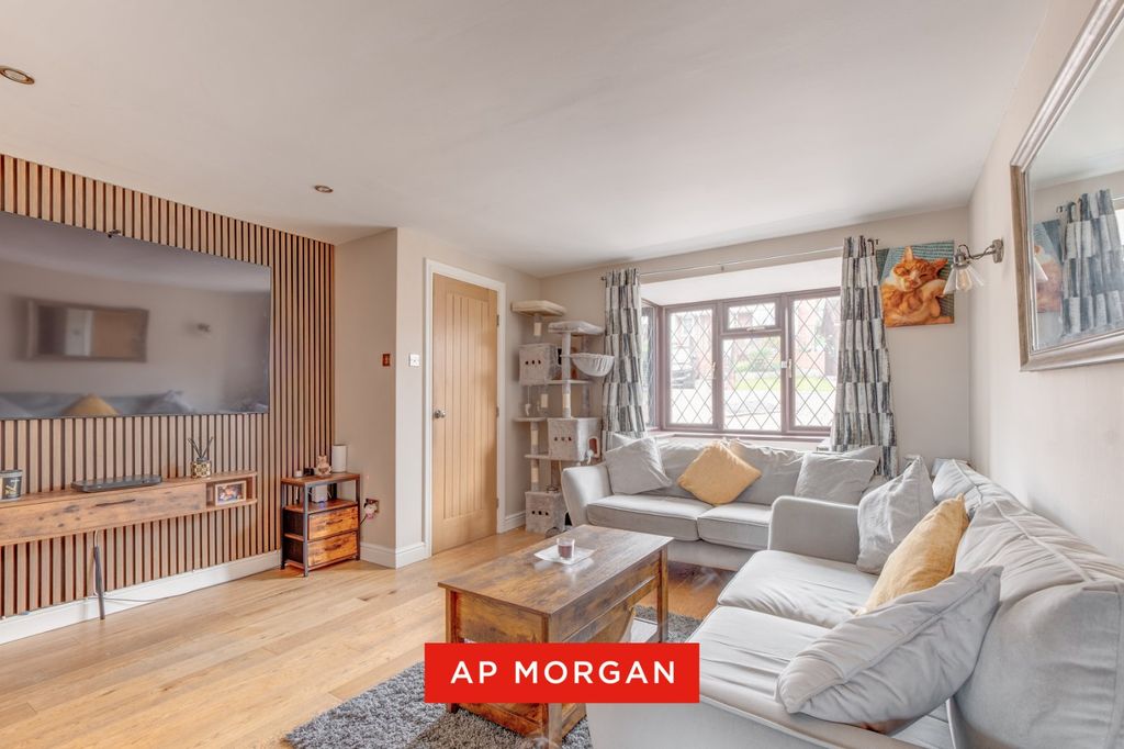 Property photo 3 of 18 Picture No. 09