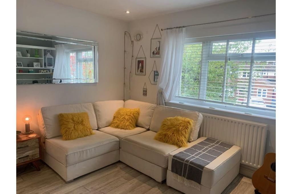 Property photo 3 of 13