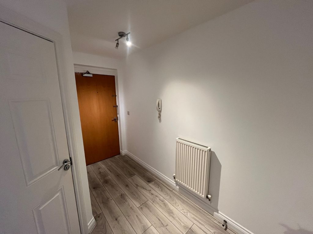Property photo 2 of 7 Picture No. 08