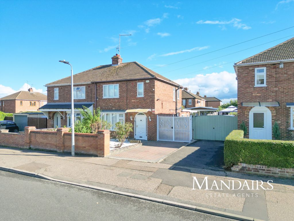 Property photo 1 of 31