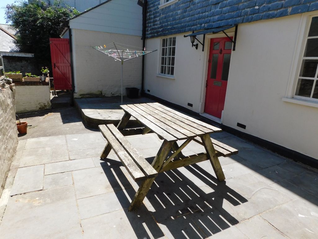 Property photo 3 of 14