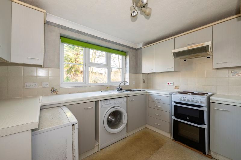 Property photo 2 of 10 Photo 8