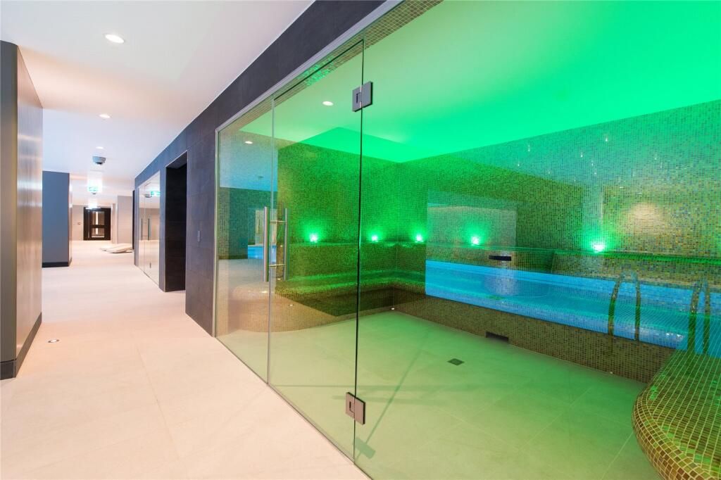 Property photo 3 of 19 Gallery