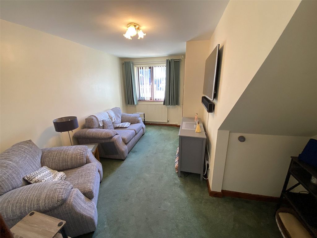 Property photo 3 of 18 Picture No. 16