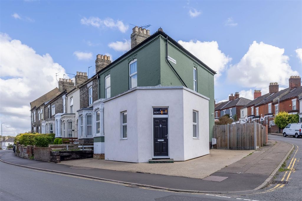 Property photo 1 of 15 Ba-19.Jpg