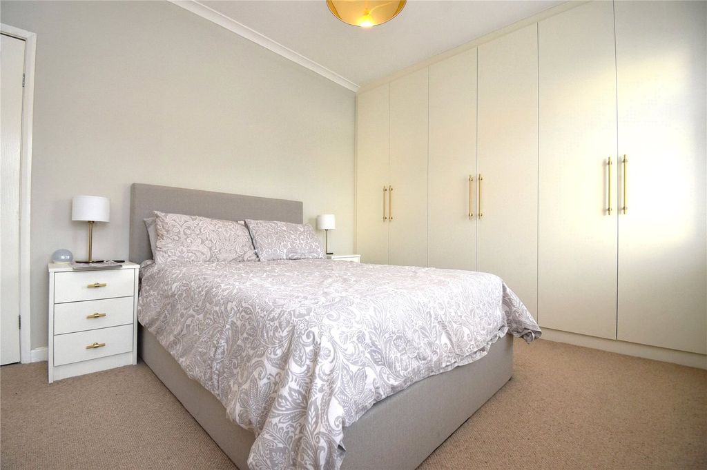 Property photo 3 of 12 Picture No. 19