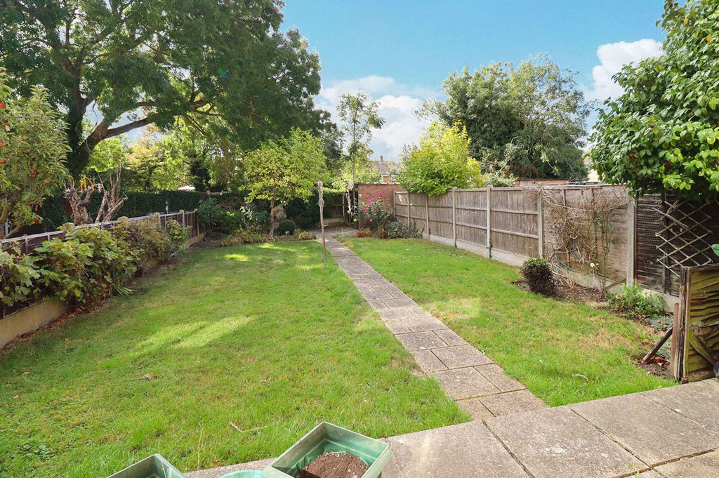 Property photo 2 of 25 Picture No. 27