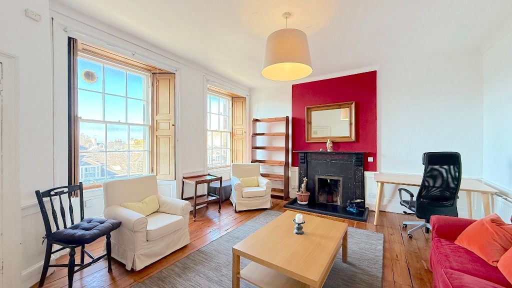 Property photo 3 of 17 Photo 3