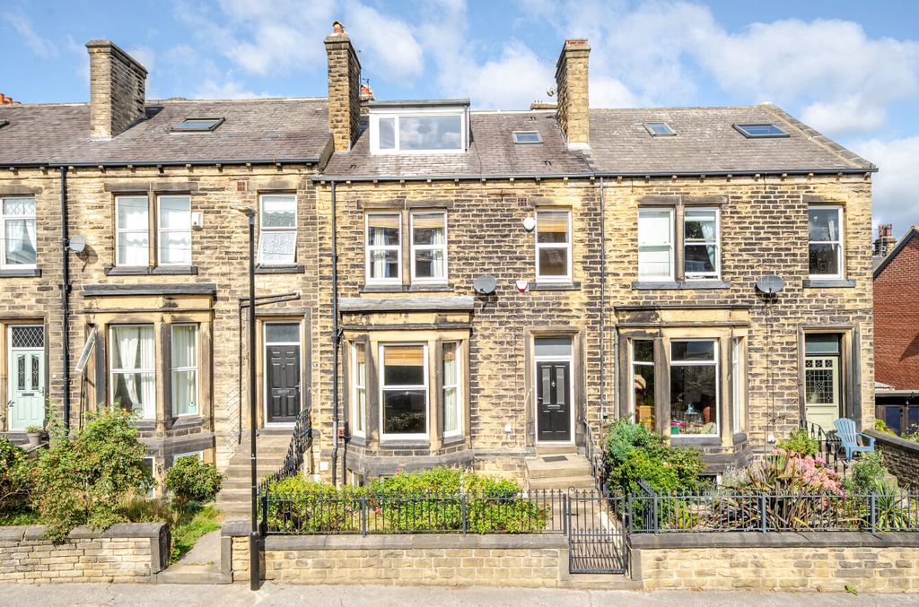 Property photo 1 of 20 1334513-1-6895c82...