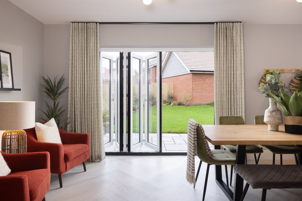 Property photo 3 of 21