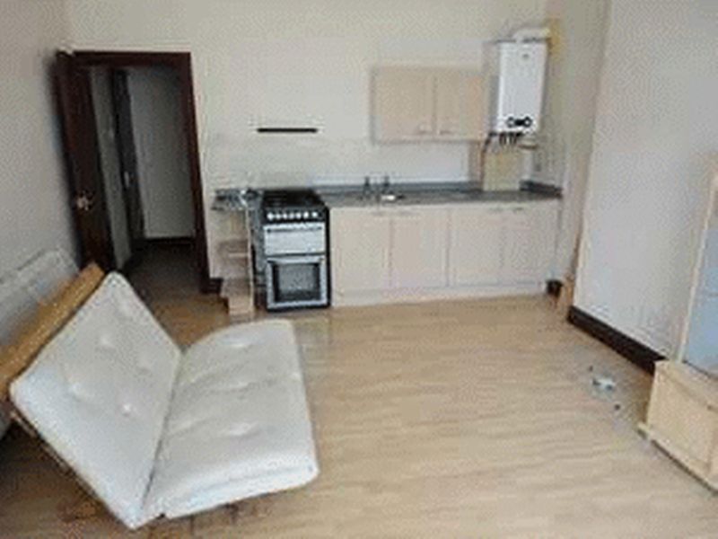 Property photo 3 of 9 Photo 3