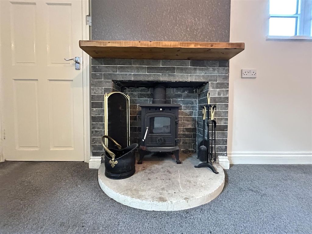 Property photo 2 of 16 Img_5276.Jpg