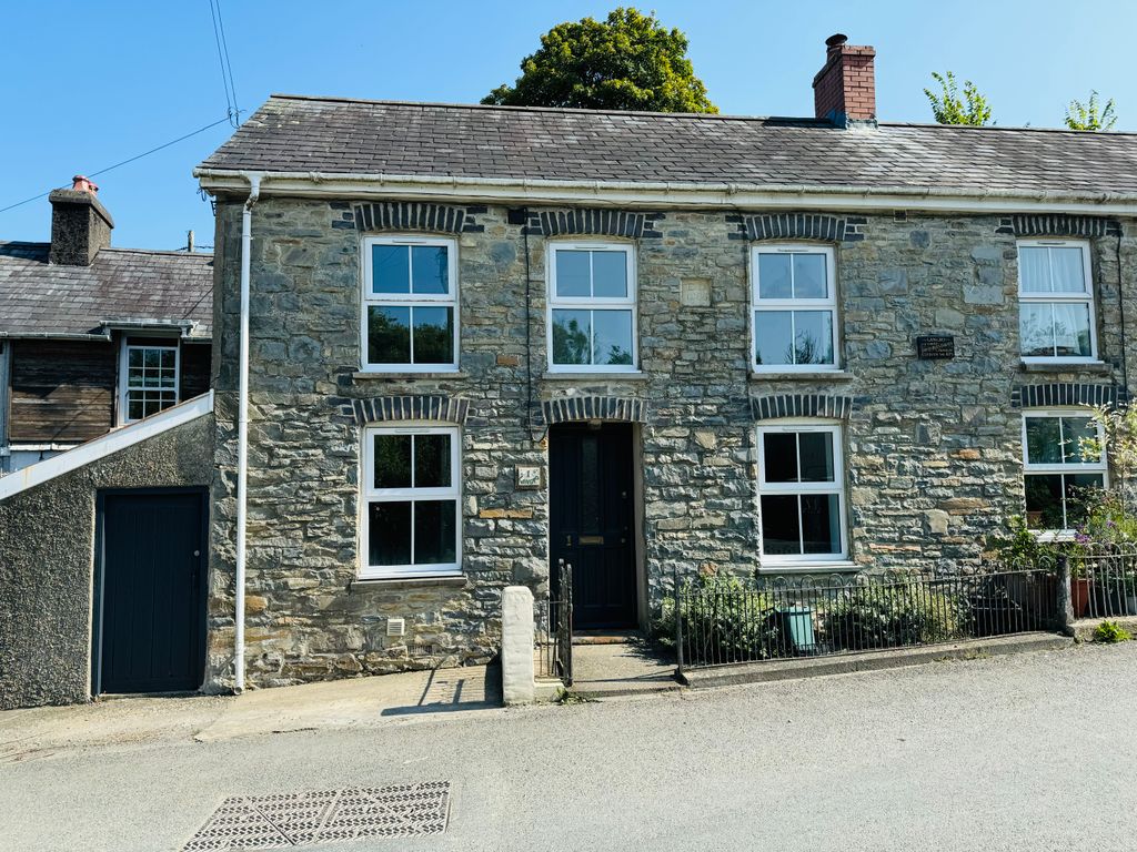Property photo 1 of 13