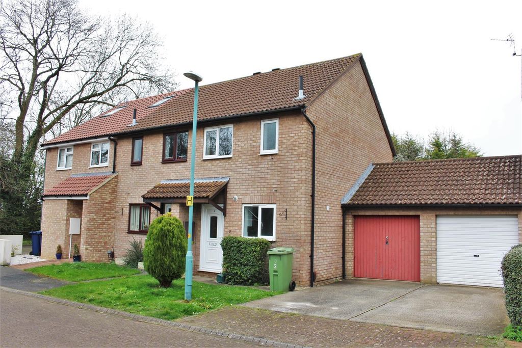 Property photo 1 of 8