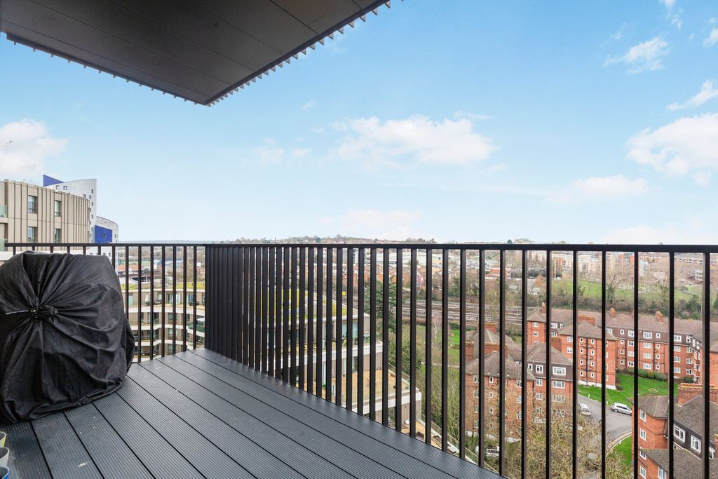 Property photo 2 of 20 Balcony