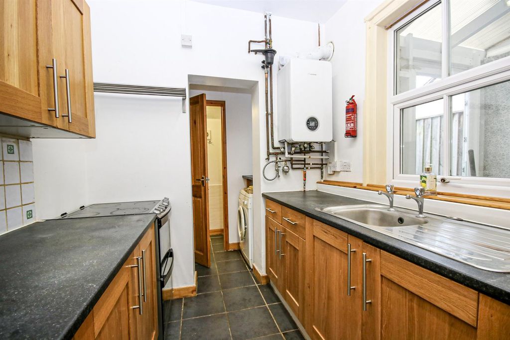 Property photo 2 of 15 11-Img_8026.Jpg