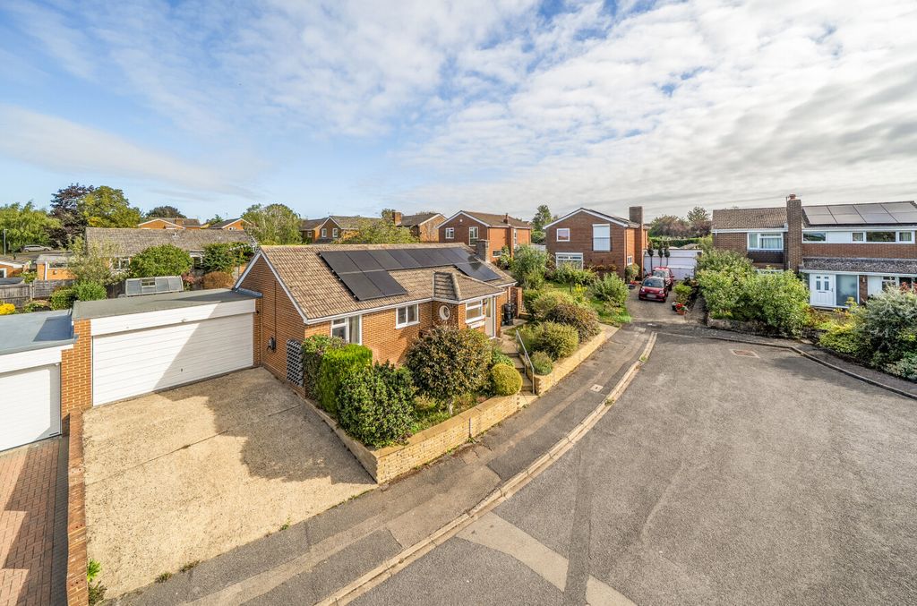 Property photo 2 of 18 2